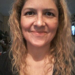 Meet your Posher, Araceli